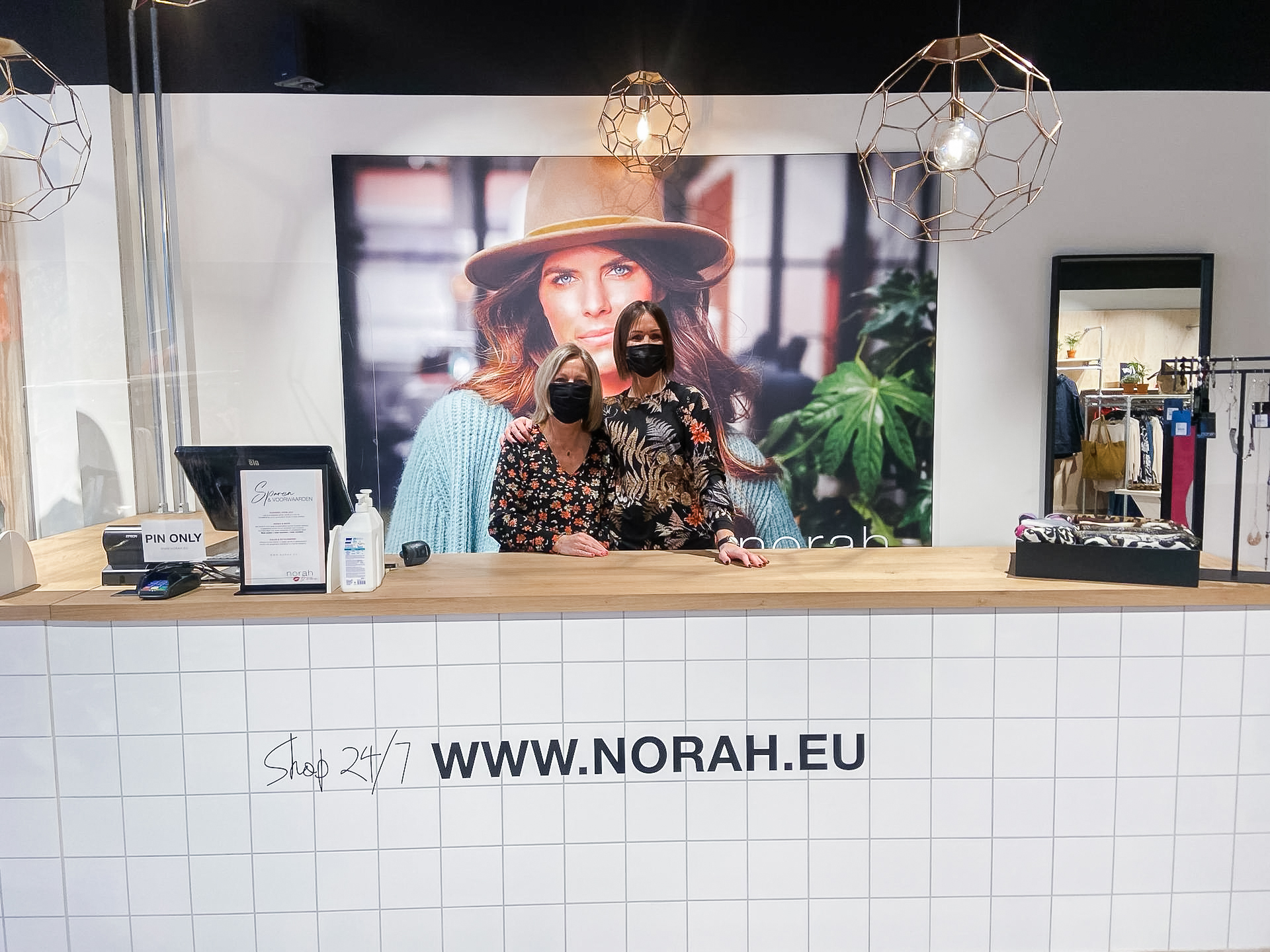 Indica taart Slang Kledingwinkel Norah opent winkel in Geel | Geel Centrum